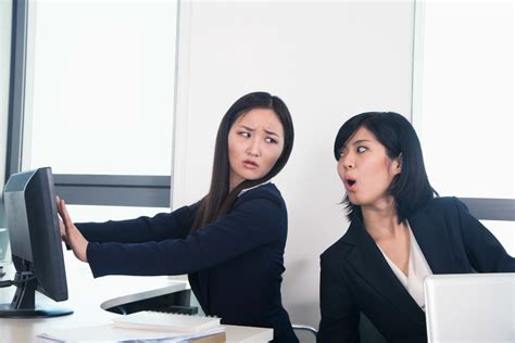 Dealing With A Nosy Coworker Thriftyfun