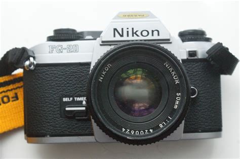 Minolta Zoom 3x-1x f/1.7-2.8 Macro Autofocus Lens: Nikon FG20 35mm Film Camera with Nikkor AIS ...