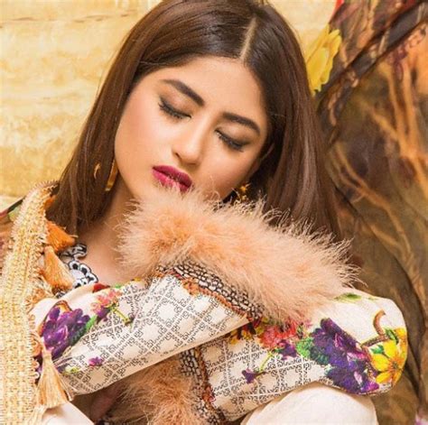In Pics Meet The Beautiful Pakistani Actress Sajal Ali Who Plays