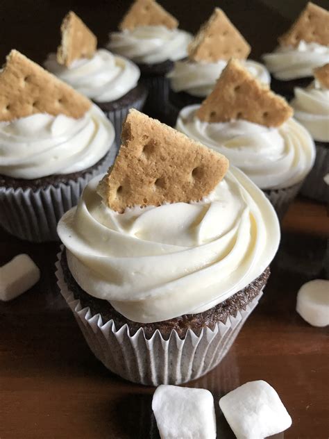 Smores Cupcakes Read Eat Repeat