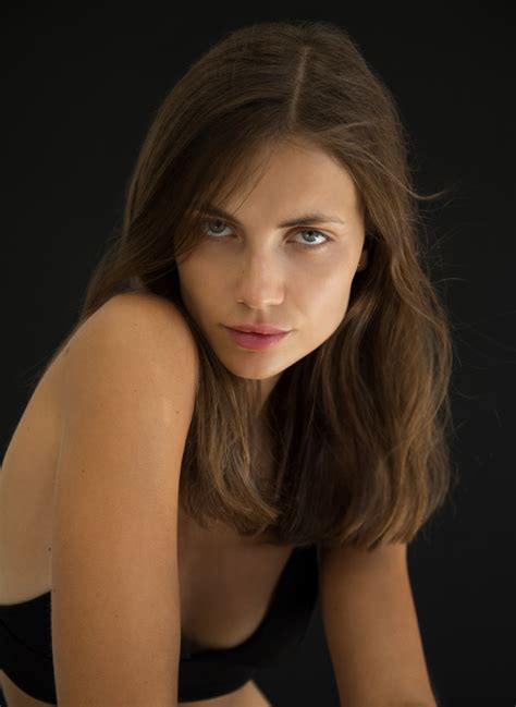 Rosalie Agencia Model Management