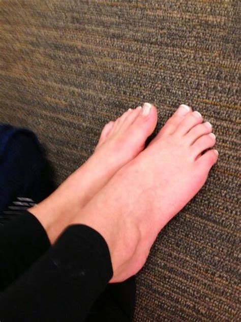 Mia Malkovas Feet
