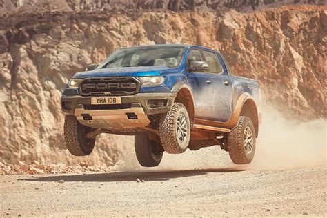 2019 Ford Ranger Raptor Debuts In Europe With 210 Hp Diesel Carbuzz