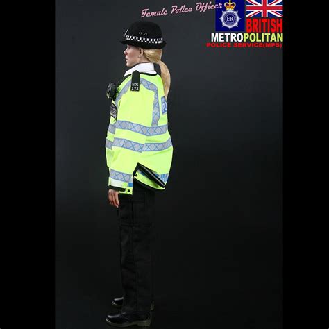 Modeling Mms9005 16th British Metropolitan Female Police Officer