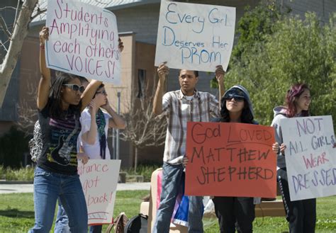 Protesters At Cal State Fullerton Seek Gay Rights Orange County Register