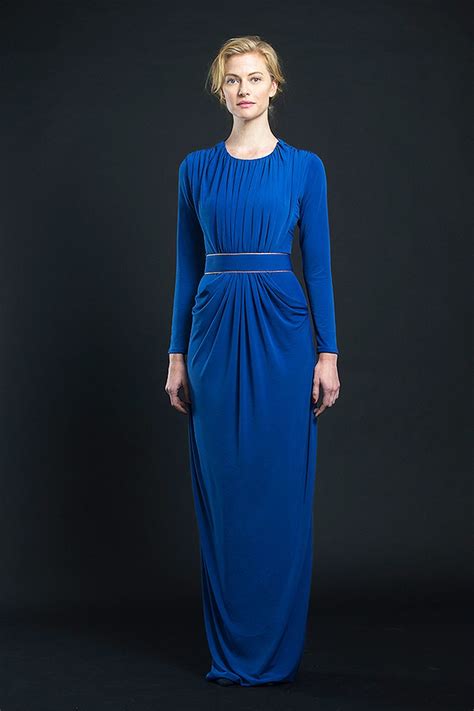 vestido largo azul drapeado punto seda