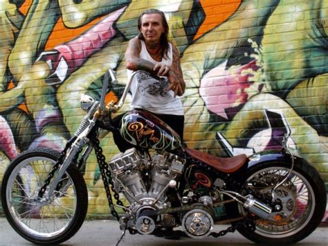 Artist, painter, metal fabricator, probably philosopher as well, if you looked at the work through his eyes. 17 Photos of Indian Larry & His Famous Builds | Motorcycle ...