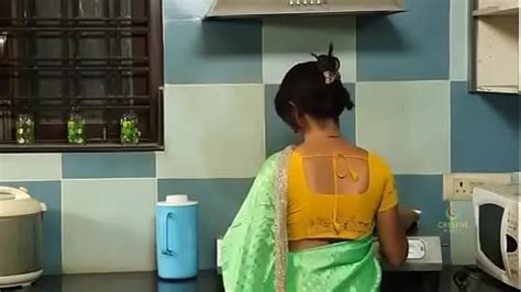 పక్కింటి కుర్రాడి తో Pakkinti Kurradi Tho Telugu Romantic Short Film