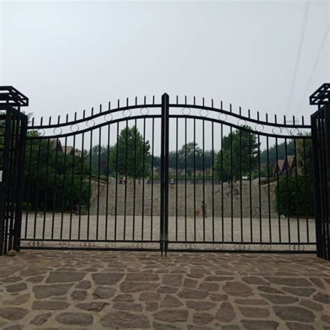 Metal garden gates wrought iron garden gates or modern designs gates and fencing pictures gallery landscaping network. China Cheap Modern House Wrought Iron Main Gates Designs Simple Gate Design - China Door and ...