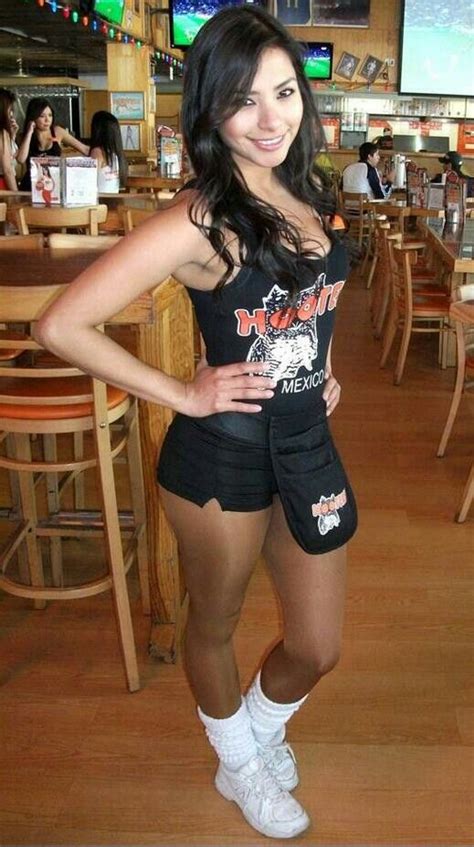 hooters new waitress outfits there have been significant log book navigateur