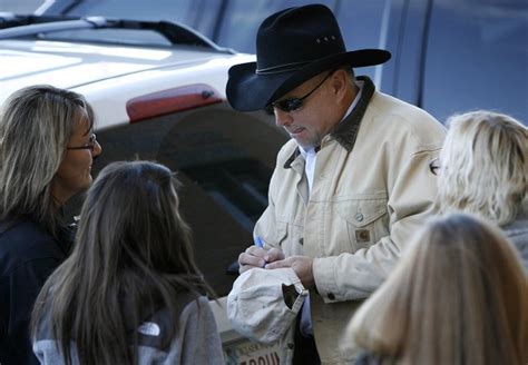 Garth Brooks Lawsuit Against Integris Hospital To Go To Jury Today