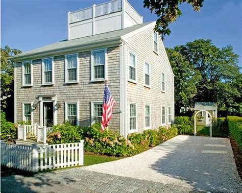 Nantucket Beach Home Decorated To Perfection Nantucket Beach House