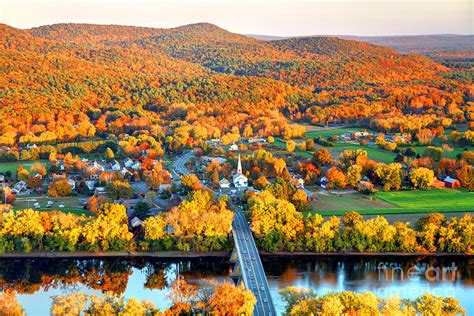 Autumn In The Pioneer Valley Of Massachusetts Photograph By Denis