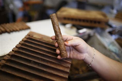 At Canadas Oldest Cigar Factory A Cigar Isnt Just A Cigar Toronto Star