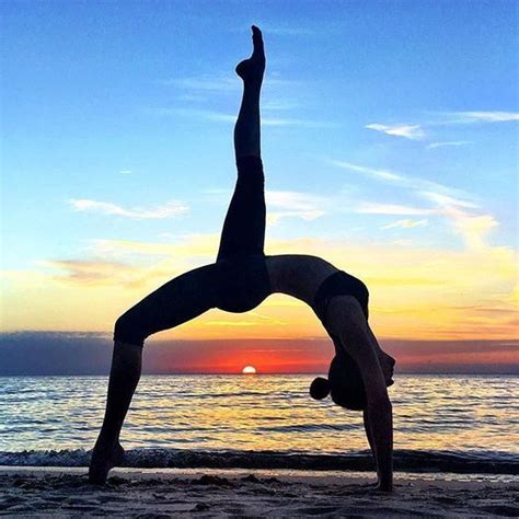 Pinterest Heartynhealthy ☽☼ Yoga Pictures Yoga Photos Yoga Art
