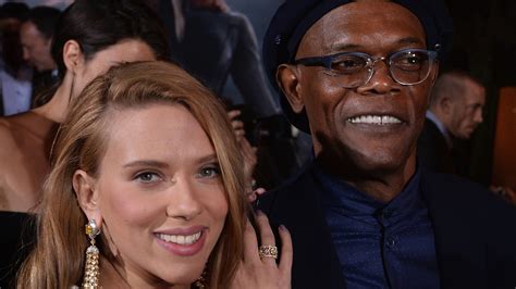 Scarlett Johansson és Samuel L Jackson Is Díjat Ad át Az Oscar Gálán