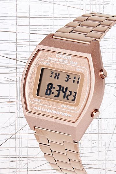 Casio watches are such a cute way to add an 80's touch to an outfit, and the rose gold gives it a modern twist! G-shock Casio Large Watch in Rose Gold in Pink (Rose) | Lyst