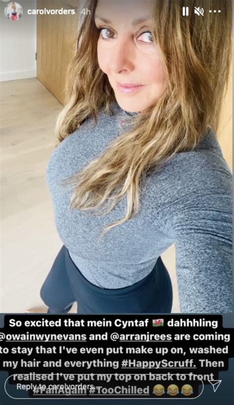 Carol Vorderman Shares Sexy Selfie Of Second Awkward Wardrobe Blunder Daily Star