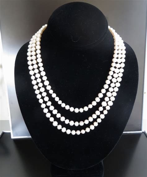 Circa 1920s Ladys 14k Triple Strand Pearl And Sapphire Necklace From