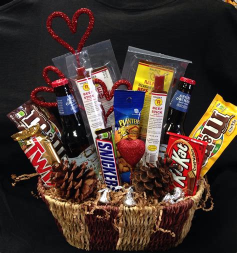 Manly Basket Mens Valentines Day Ts Valentine Baskets Valentine