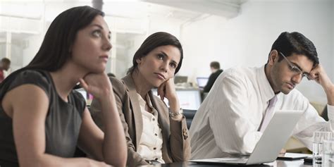 5 Traits Of A Disengaged Employee And How You Can Turn Them Around