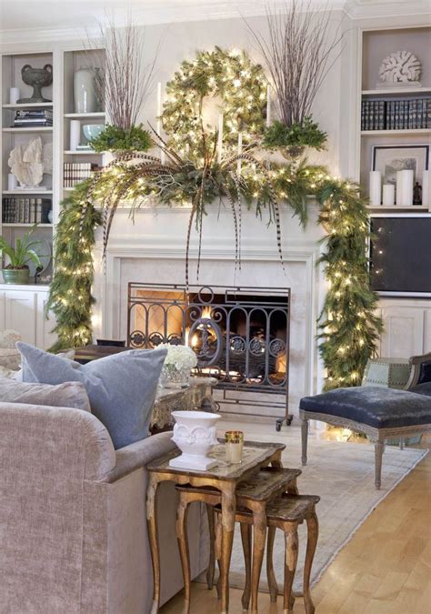 25 Elegant Christmas Living Room Decor Ideas And Designs For 2020