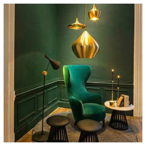 How To Use Emerald Green In Interior Design Moody Monday