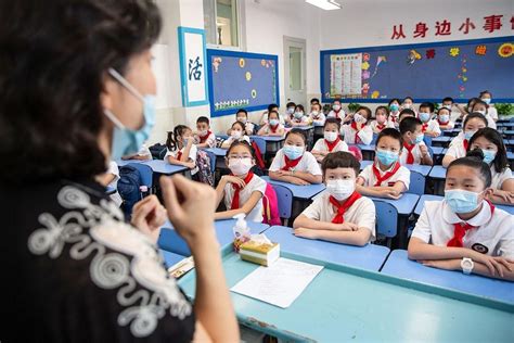 China Begins Nationalising Private Schools In Order To Reform The