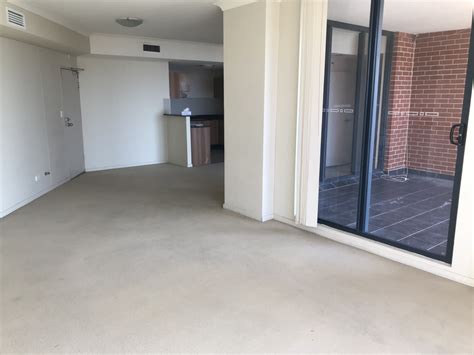 Each apartments.com listing has verified availability, rental rates, photos, floor plans and more. Spacious 2 bedroom apartment in Auburn!