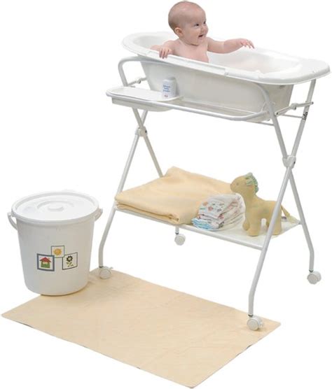 Baby can be bathed in a biggish hand basin if the taps are not uncomfortably placed or a baby bath. Baby Bath Stand: Standard Bath Seat For Your Baby's ...