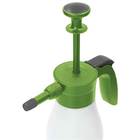 Floraflex Handheld Pump Sprayer 15 Liter Manual Garden Sprayers