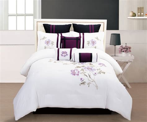 A comforter (either quilted cover or removable cover), a bed skirt, and the appropriate number of decorative shams for the size of your bed. Get Alluring Visage by Displaying a White Comforter Sets ...
