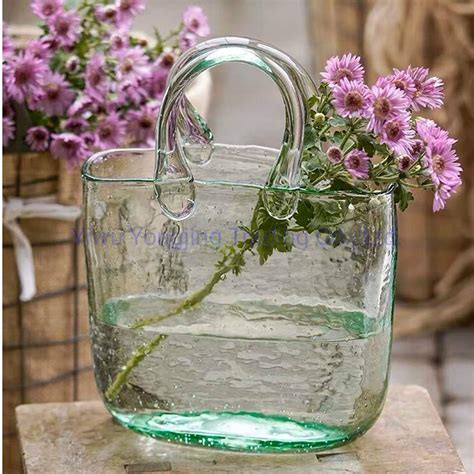 Solid Green Glass Vase Handmade And Hand Blown Handle Vase For Flower In Rectangular Basket Shape