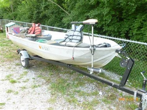We own a 42ft gibson houseboat and do our houseboating near the tennessee river and kentucky lake area. 14' ALUMINUM FISHING BOAT - for Sale in Frankfort, Kentucky Classified | AmericanListed.com