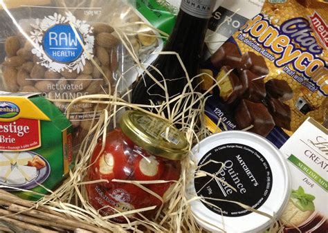 Father's day in australia falls on sunday the 5th of september 2021, with the latest available delivery on friday the 3rd of september. Gourmet Hamper with delicious goodies. | Gift hampers ...