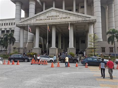 We did not find results for: Darurat: Kerajaan mohon batal saman peguam - PN BBC PORTAL