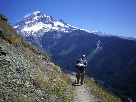 Top 10 Hiking Trails Across the Globe * The World As I See It