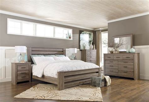 Zelen Warm Gray Bedroom Set