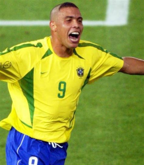 Ronaldo de lima 20206 gifs. The Reason For Ronaldo Lima's Awful Haircut At The 2002 World Cup