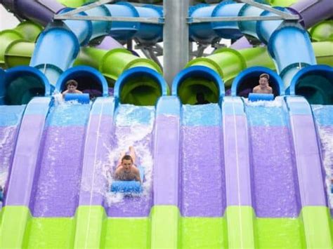 Water Parks In Indiana Best Water Rides And Attractions