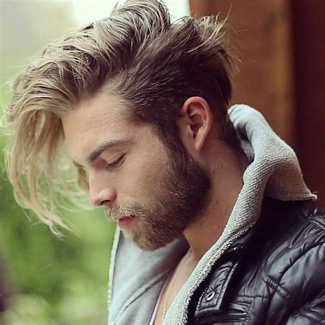.kıvırcık saçlar için dalgalı, bağlamalı, topuz saç modelleri nelerdir? Erkek Saç Modelleri on Instagram: "#erkeksacmodelleri @aleksandrovic" | Long hair styles men ...