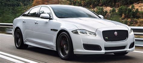 Jaguar offers total of a 1 diesel models in the country. Jaguar Luxury Car Hire UK | LOWEST PRICES GUARANTEED ...