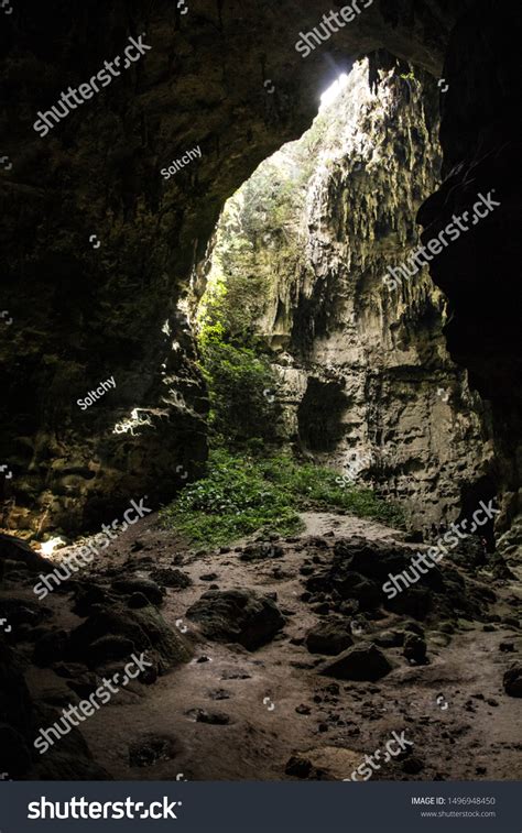 12 Callao Cave Images Stock Photos And Vectors Shutterstock