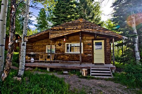 Secluded Cabin Rental In Northern Colorado