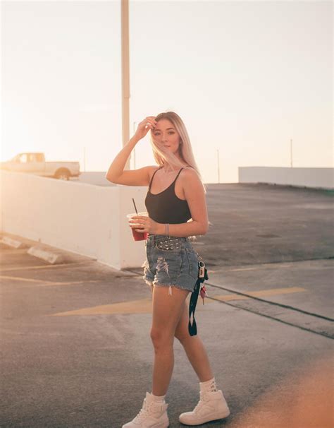 What Is A Vsco Girl What You Need To Know About The