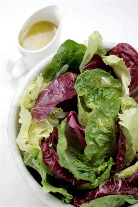 Classic Leaf Salad With French Vinaigrette Recipe The Healthy Chef