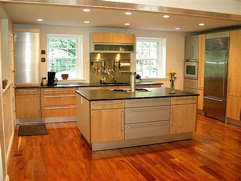 However, it's such great information to find out what undertones and colors are popular in paint and where paint colors are heading because it's a great my upstairs family room and kitchen walls are painted a brown color. Apply the Kitchen with the Most Popular Kitchen Colors ...