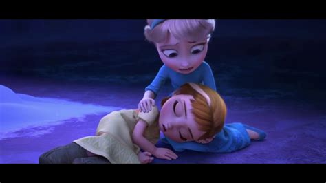 Frozen 2013 Anna Hit By Elsas Ice Power 110 Youtube