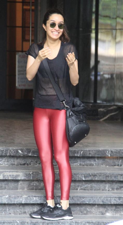 Photo Gallery Shraddha Kapoor Aces The Gym Look In Black And Red News Zee News