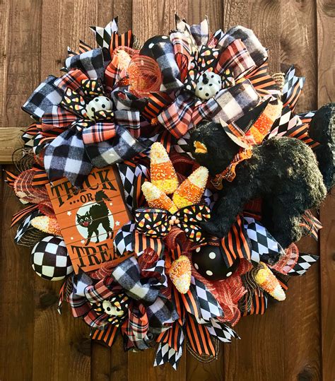 Trick or Treat Cat Halloween Wreath Whimsical Halloween | Etsy | Whimsical halloween, Halloween ...